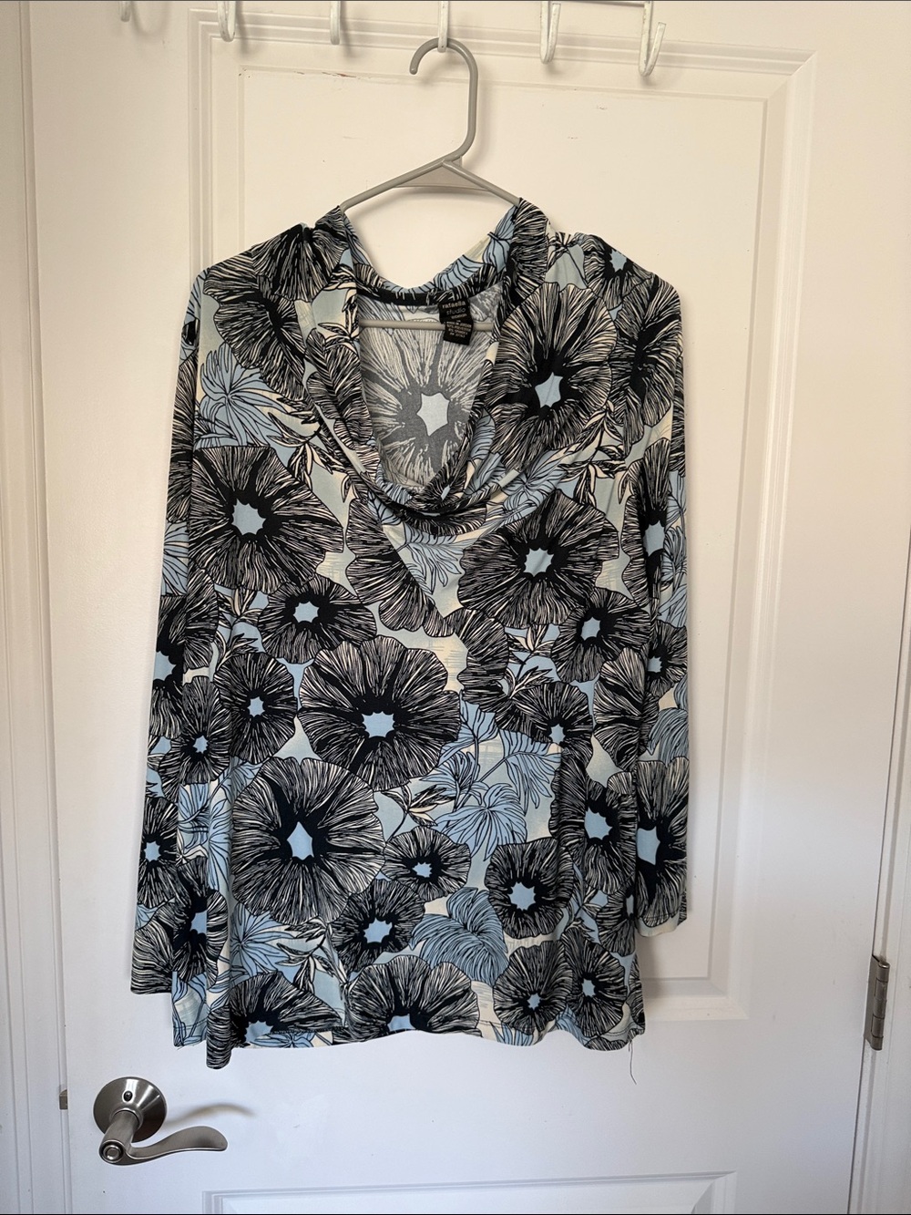 Cowl Neck Long Sleeve Floral Top - Light Blue & Black